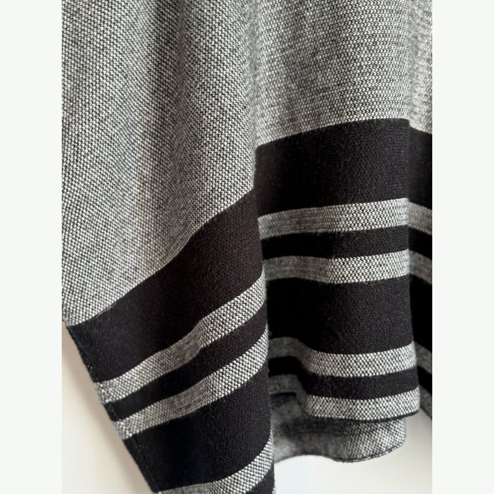 Maeve Anthropologie Womens Gray Black Poncho Sweater XS/S Cozy Cowl Neck Viscose - Picture 6 of 10